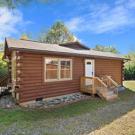 הוילה Candler Dream Weaver Cabin מראה חיצוני תמונה
