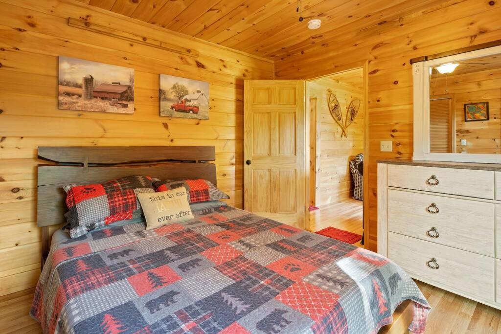 הוילה Candler Dream Weaver Cabin מראה חיצוני תמונה